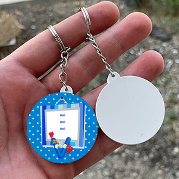 Kişiye Özel V Harfi Temalı Daire Plastik Anahtarlık