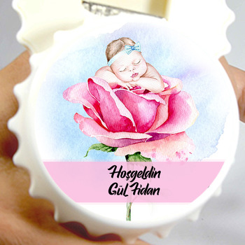 Kız Bebek ile Gül Temalı Kapak Şekilli Magnet Açacak