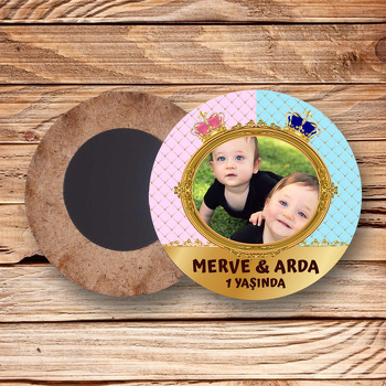 Kral ve Kraliçe Taç Temalı Resimli Ahşap Daire Magnet