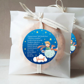 Küçük Prens ile Tilki Şiir Alıntılı Lacivert Fon Temalı Sticker