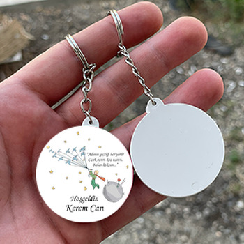 Küçük Prens Kuşlarla Uçuyor Temalı Daire Plastik Doğum Günü Anahtarlık