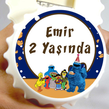 Kurabiye Canavarı ve Arkadaşları Temalı Kapak Şekilli Magnet Açacak