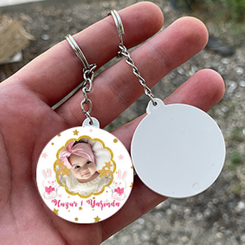 Kurdeleli Sevimli Tavşan Temalı Resimli Daire Plastik Anahtarlık