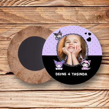 Kuromi Lila Temalı Resimli Ahşap Daire Magnet