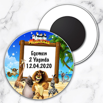 Madagaskar Temalı Daire Plastik Magnet