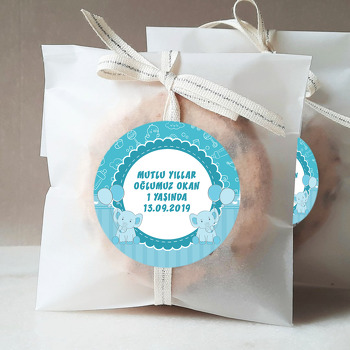 Mavi Balonlu Fil Temalı Sticker