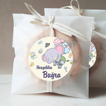 Mavi ile Pembe Balonla Uçan Fil Temalı Sticker
