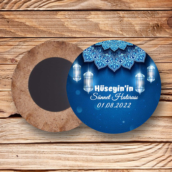 Mavi Kandil Işıkları ve Mandala ile Sünnet Temalı Daire Ahşap Magnet