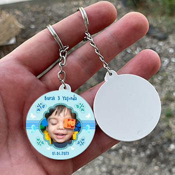 Mavi Kelebek ile Çerçeve Temalı Daire Plastik Doğum Günü Anahtarlık