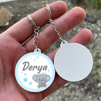 Mavi Taçlı Fil ile Çizgili Fon Temalı Daire Plastik Anahtarlık