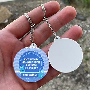 Mavi Tavşan Temalı Daire Plastik Anahtarlık