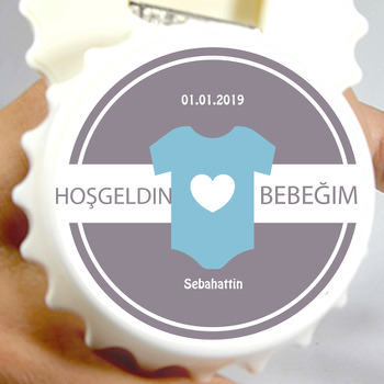 Mavi Tişört Temalı Hoşgeldin Bebek Kapak Şekilli Magnet Açacak