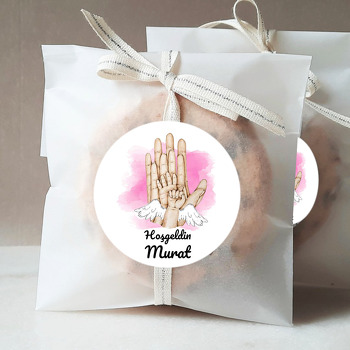 Melek Kanatlı İkili Bebek Eli ile Ailesi Pembe Fonda Temalı Sticker