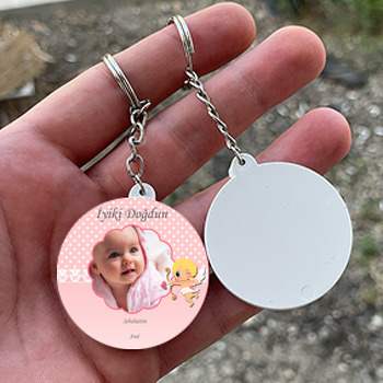 Melek Temalı Resimli Daire Plastik Anahtarlık