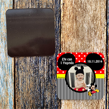 Mickey Mouse Temalı Magnet