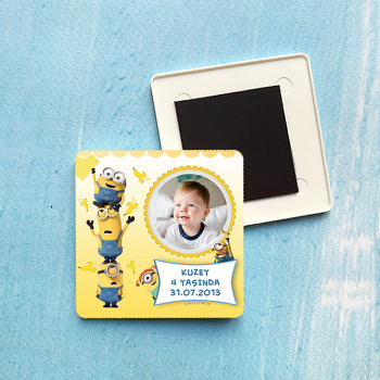 Minion 2 Temalı Kare Plastik Kare Magnet