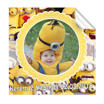 Minionlar Temalı Kare Etiket