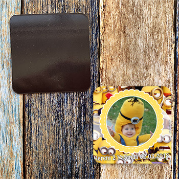 Minionlar Temalı Kare Magnet