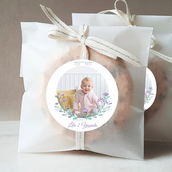 Mor Bahar Dalı ve Çiçekler Temalı Sticker