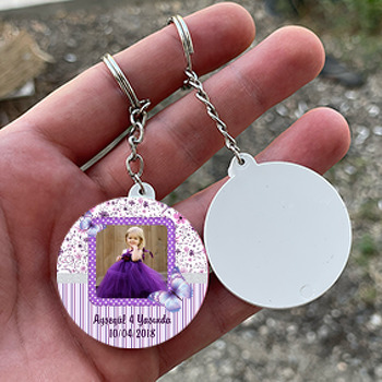 Mor Kelebek Temalı Resimli Daire Plastik Anahtarlık