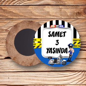Motorlu Polis Temalı Ahşap Daire Magnet