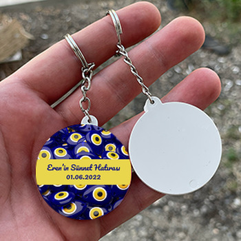 Nazar Boncuğu Fonda Sarı Şerit Temalı Daire Plastik Anahtarlık