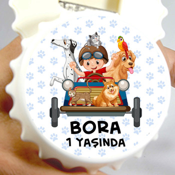 Neşeli Erkek Çocuğu ile Evcil Hayvanlar Temalı Kapak Şekilli Magnet Açacak