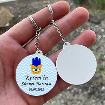 Neşeli Nazar Boncuğu ile Sünnet Temalı Daire Plastik Anahtarlık