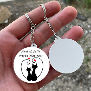 Nişan Siyah Beyaz Kedi Temalı Daire Plastik Anahtarlık