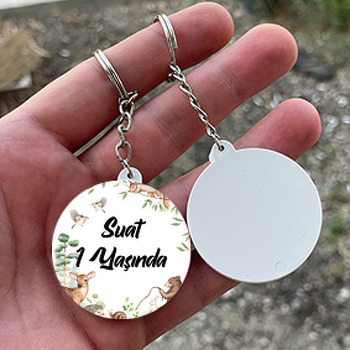 Orman Hayvanları Göl Çevresinde Temalı Daire Plastik Doğum Günü Anahtarlık