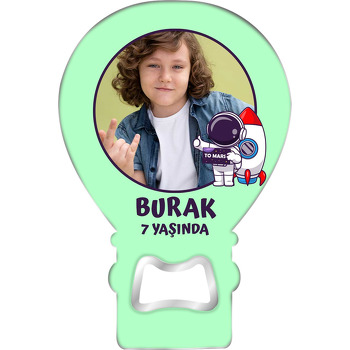 Otostopçu Astronot Temalı Balon Ahşap Magnet 