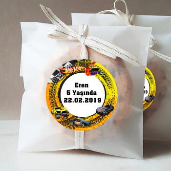Oyuncak Arabalar Sarı Temalı Sticker