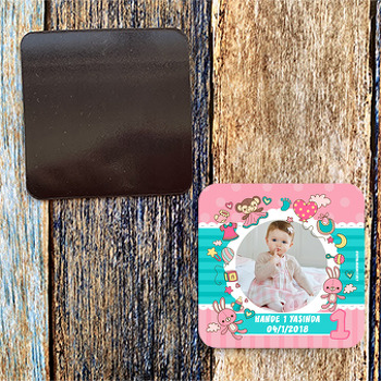 Oyuncak Tavşan Temalı 1 Yaş Doğum Günü Magnet