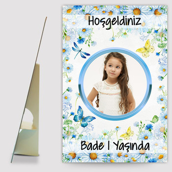 Papatya Ve Kelebek Temalı Ayaklı Ahşap Pano