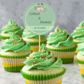 Pembe Çiçek ile Sarı Çerçeveli Yeşil Fon Temalı Parti Kürdan Süs