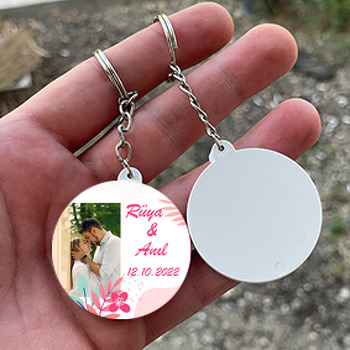 Pembe Dallar ile Desenler Temalı Daire Plastik Anahtarlık