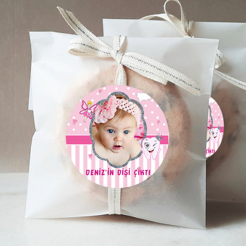 Pembe Diş Buğdayı Temalı Resimli Sticker