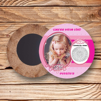 Pembe Dua Cennetül Esma Temalı Daire Ahşap Magnet