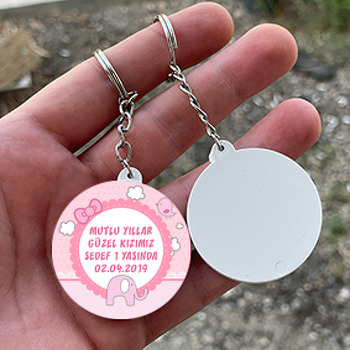 Pembe Fiyonk Temalı Daire Plastik Anahtarlık