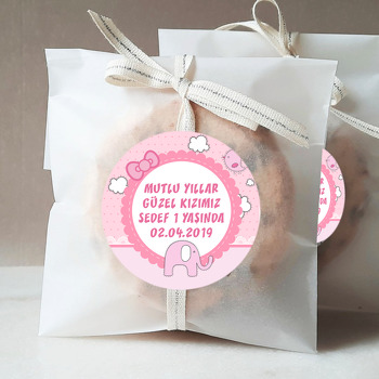 Pembe Fiyonk Temalı Sticker