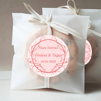 Pembe Floral Desen Temalı Sticker