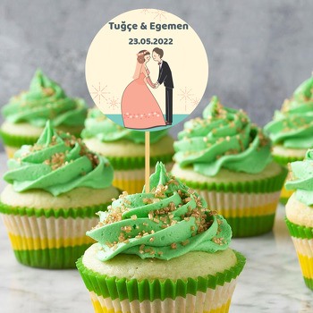 Pembe Gelinlik ve Duvak ile Nişanlı Çift Temalı Parti Kürdan Süs