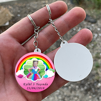 Pembe Gökkuşağı  Temalı Resimli Daire Plastik Anahtarlık