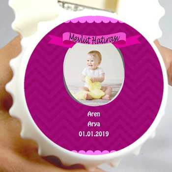 Pembe kurdela Temalı Bebek Kapak Şekilli Magnet Açacak