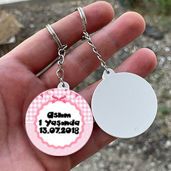 Pembe Kurdele Temalı Daire Plastik Anahtarlık