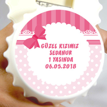 Pembe Kurdele Temalı Kapak Şekilli Magnet Açacak