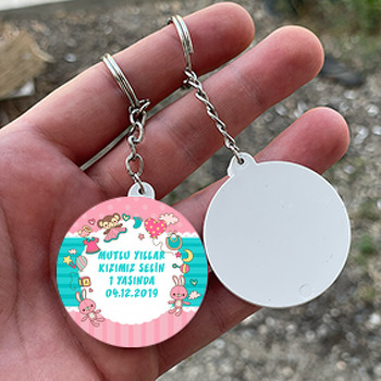 Pembe Oyuncak Tavşan Temalı Daire Plastik Anahtarlık