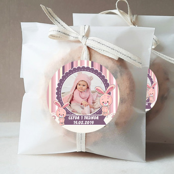 Pembe Tavşan Temalı Resimli Sticker