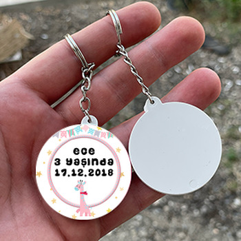 Pembe Zürafa Temalı Daire Plastik Anahtarlık