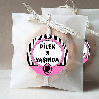 Prenses ile Zebra Fon Temalı Parti Sticker
